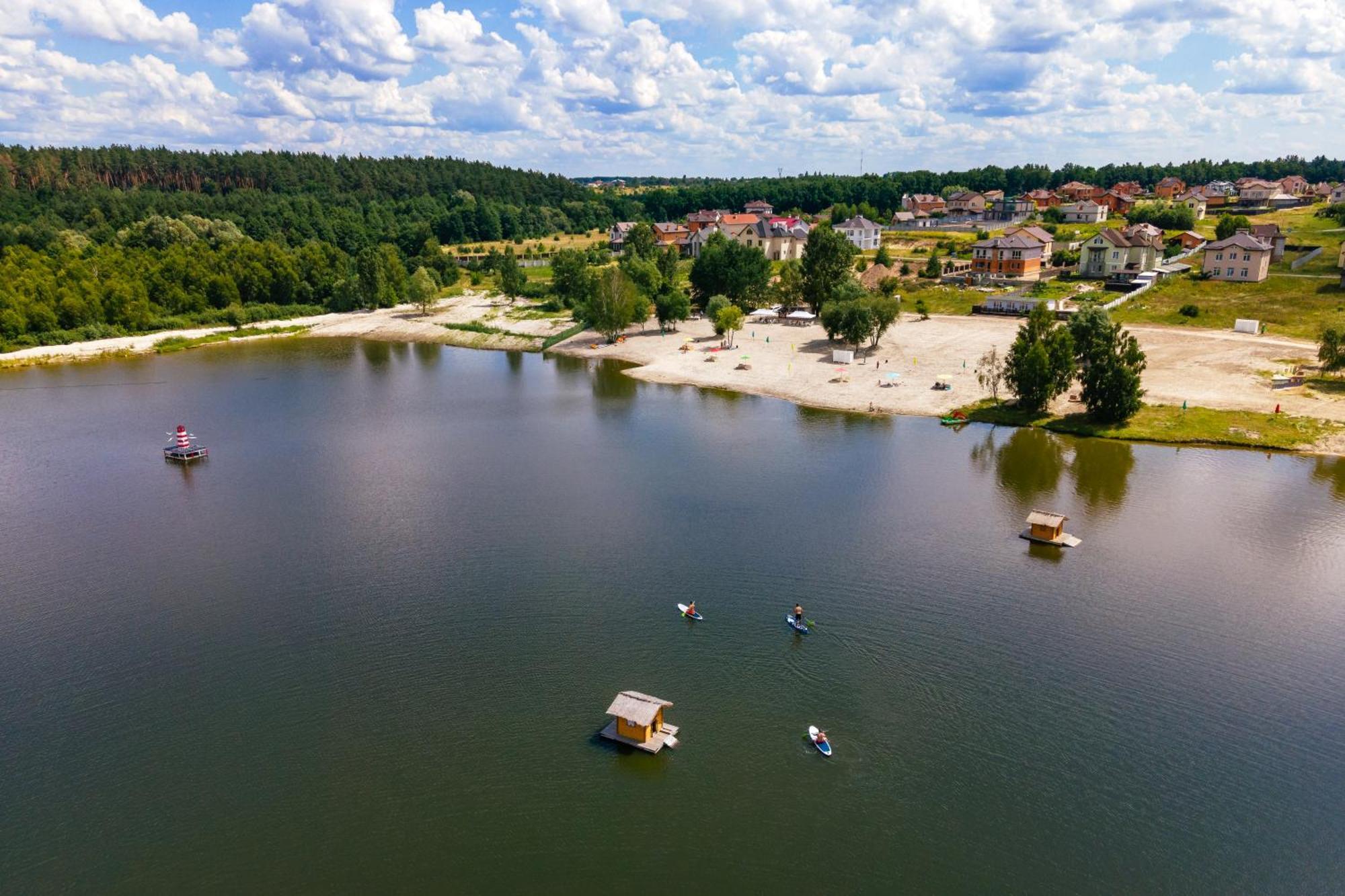 Sherwood Lake Hotel Berezovka  Buitenkant foto